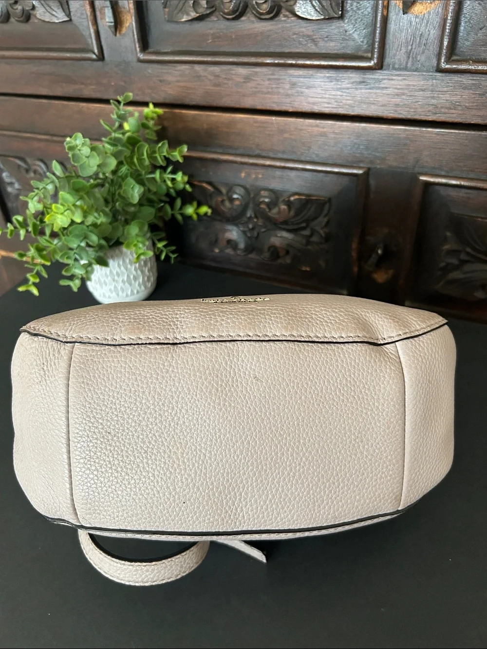 kate spade Pebbled Leather Shoulder Crossbody in Taupe